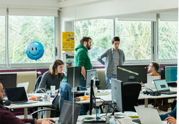 Les bureaux de l'agence de Tourcoing avec ses collaborateurs